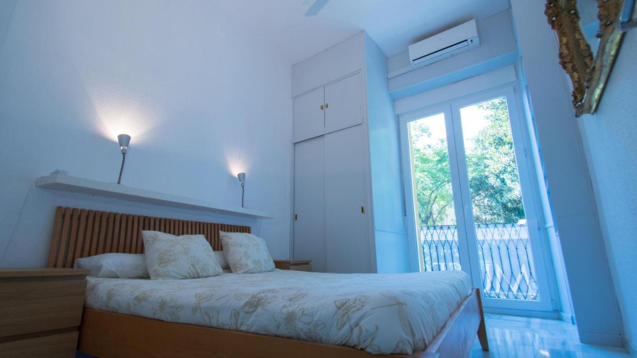 Apartamento Museo Seville Luaran gambar